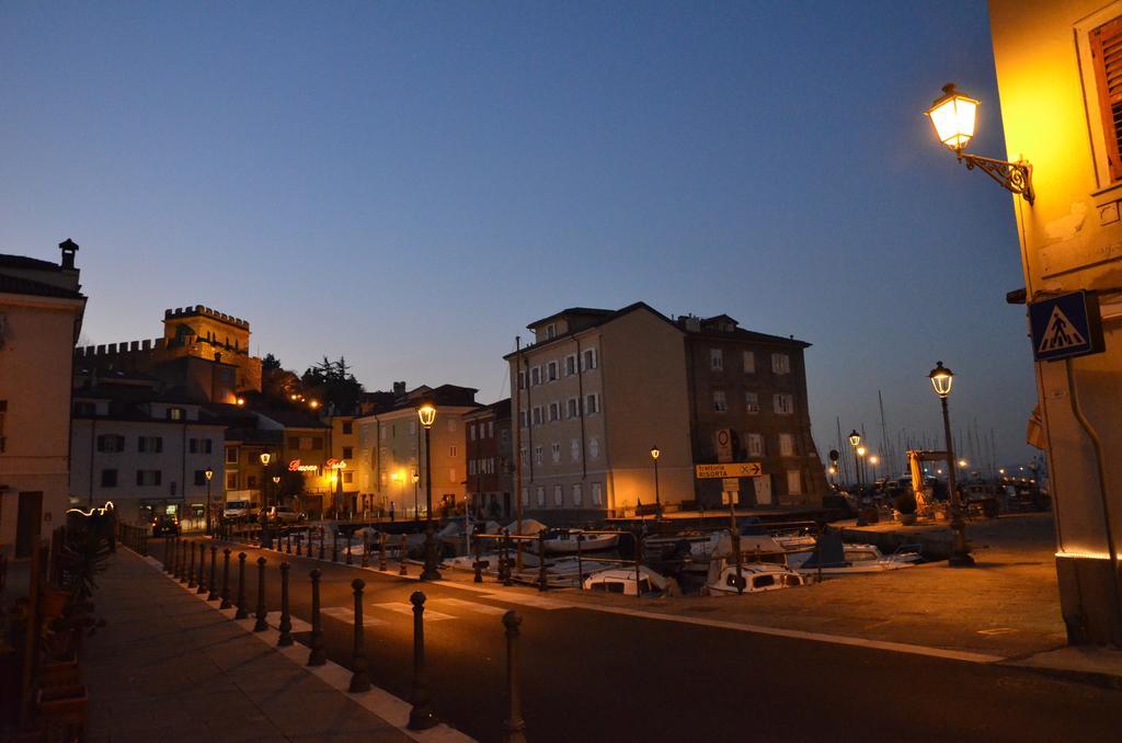 Hotel Dulcinea Muggia Exterior foto